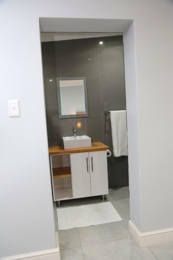 Appartamento Mchaven @ 8 Swellendam Esterno foto